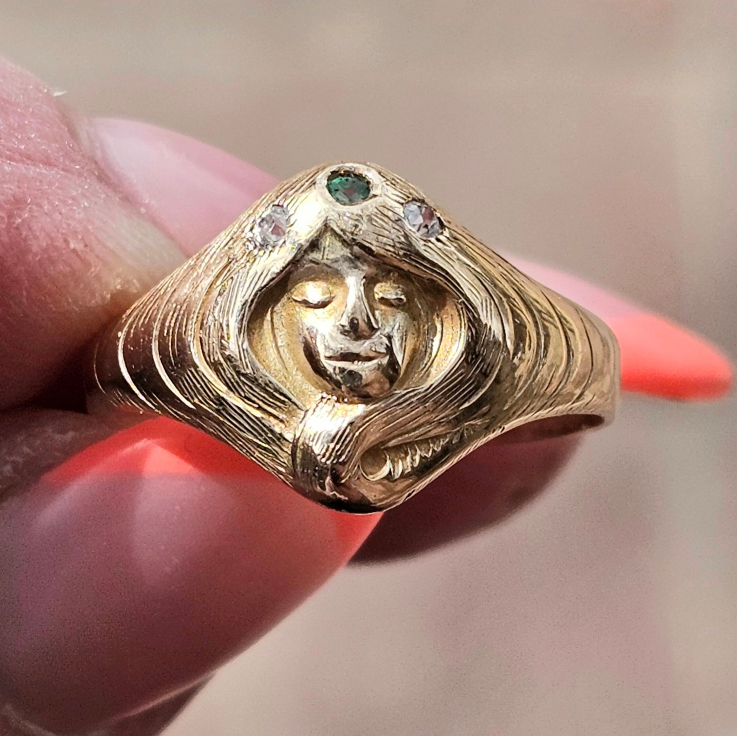 Art Nouveau Style Ring with Diamonds and Emerald in 14k Yellow Card