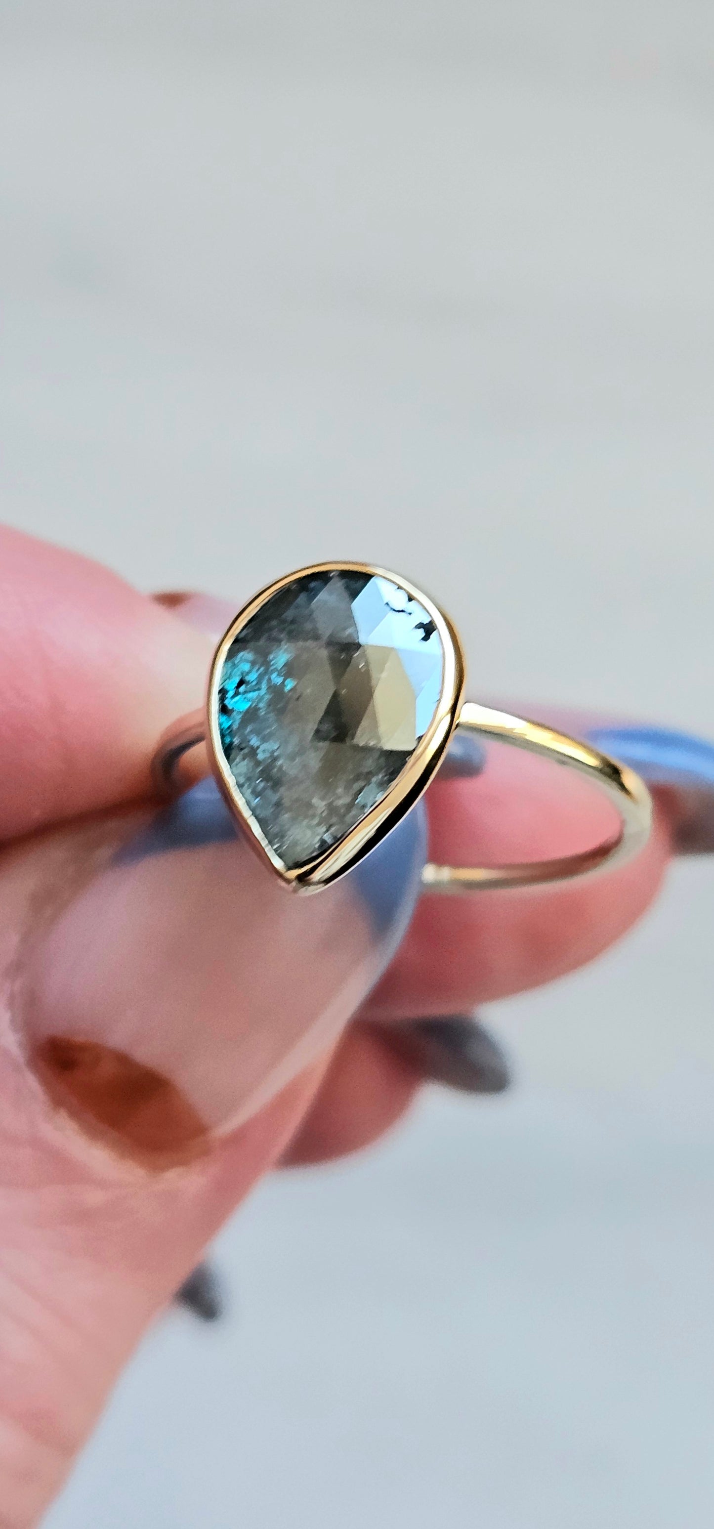 Pear shaped, 1.48ct, rough cut Blue Diamond set in 14K yellow gold - size 6