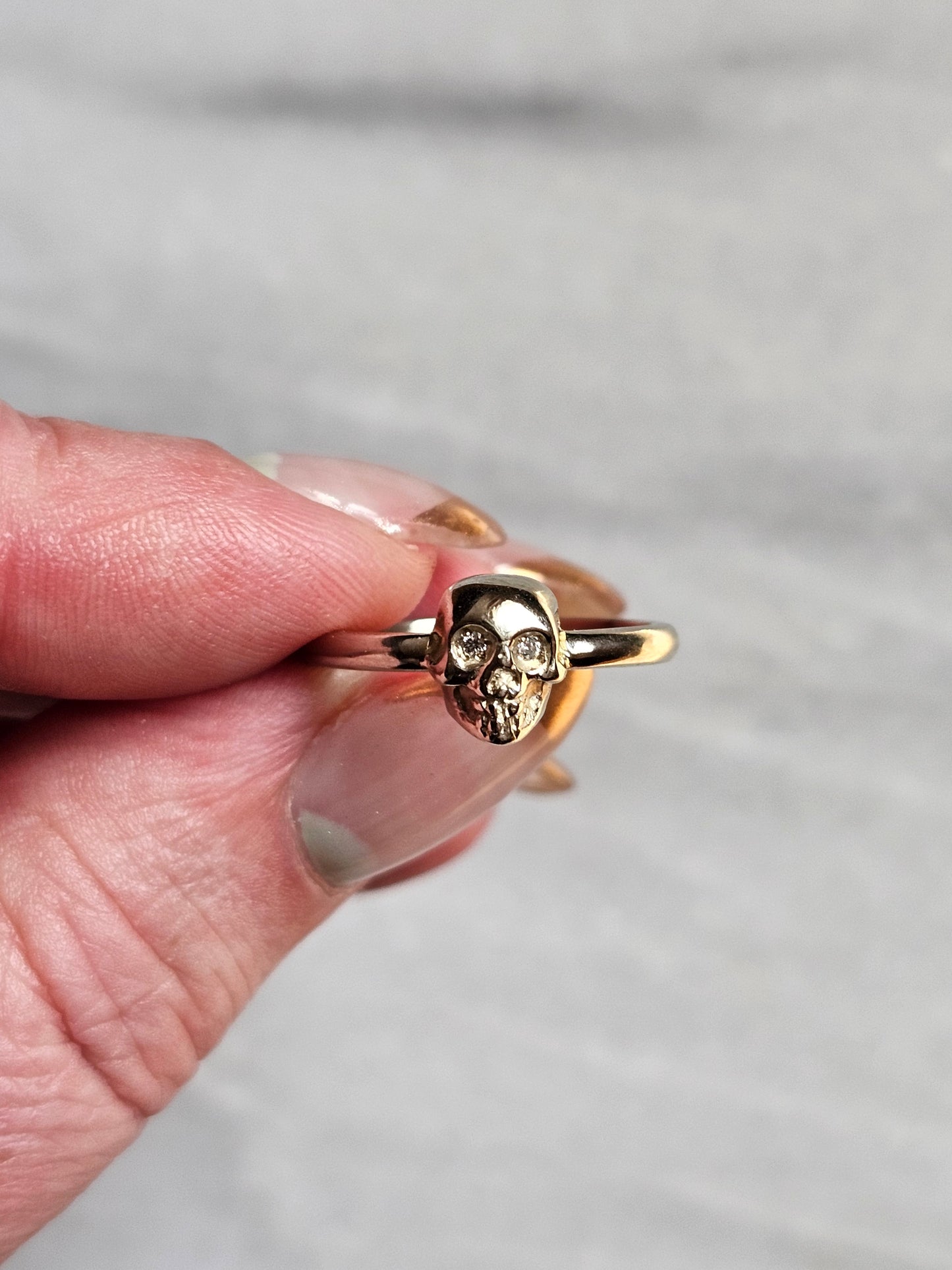 Skull Ring in 14k White Gold with Garnet and diamond eyes. - Solid 14k Gold