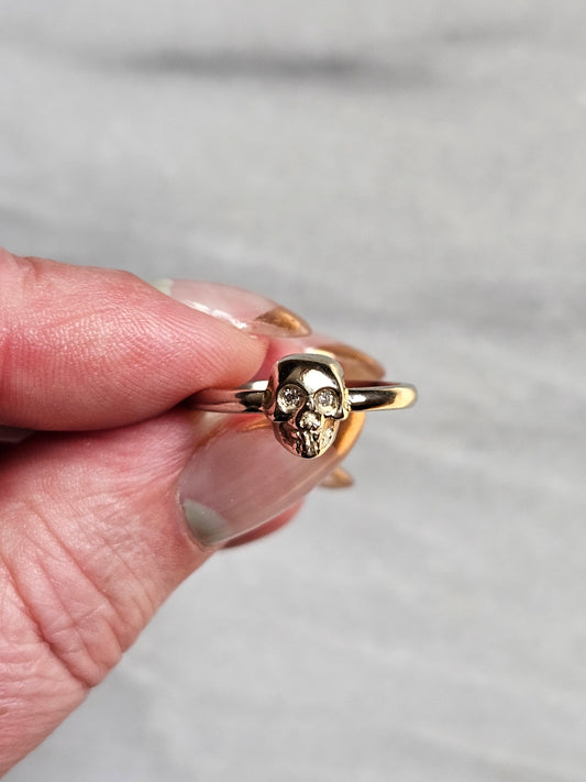 Skull Ring in 14k White Gold with Garnet and diamond eyes. - Solid 14k Gold